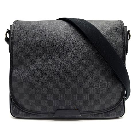 Louis Vuitton Damier Graphite Daniel MM 